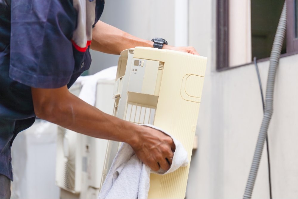 Air Conditioning Maintenance Dubai