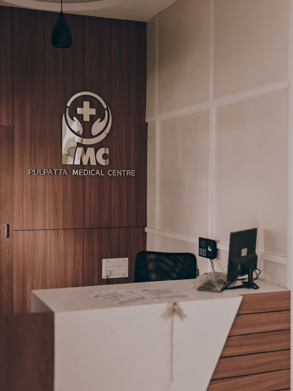 Clinic fitout Dubai modern medical reception by Manzoor Technical Services