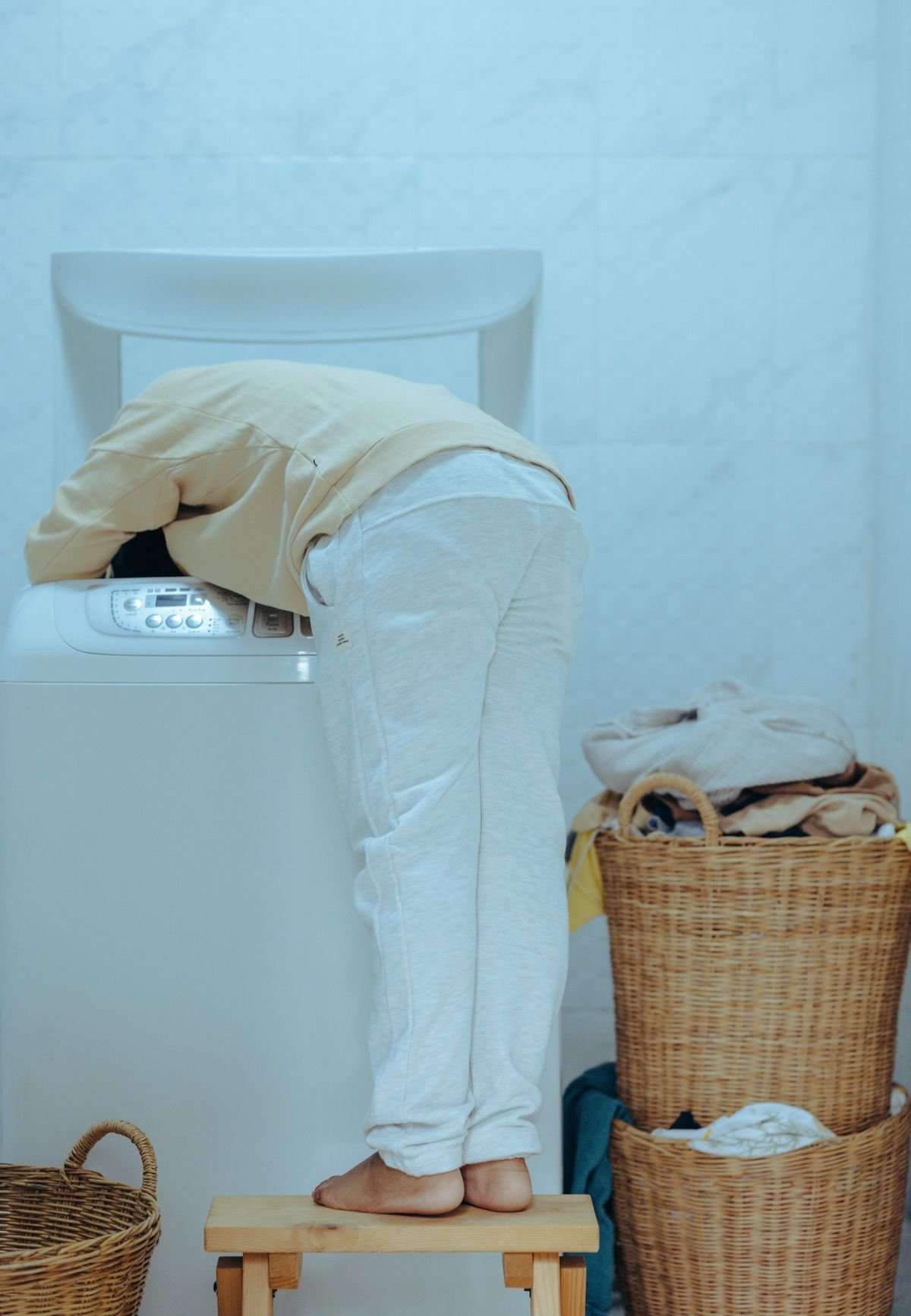 Washing machine drum water leaking shaft seal repair Dubai