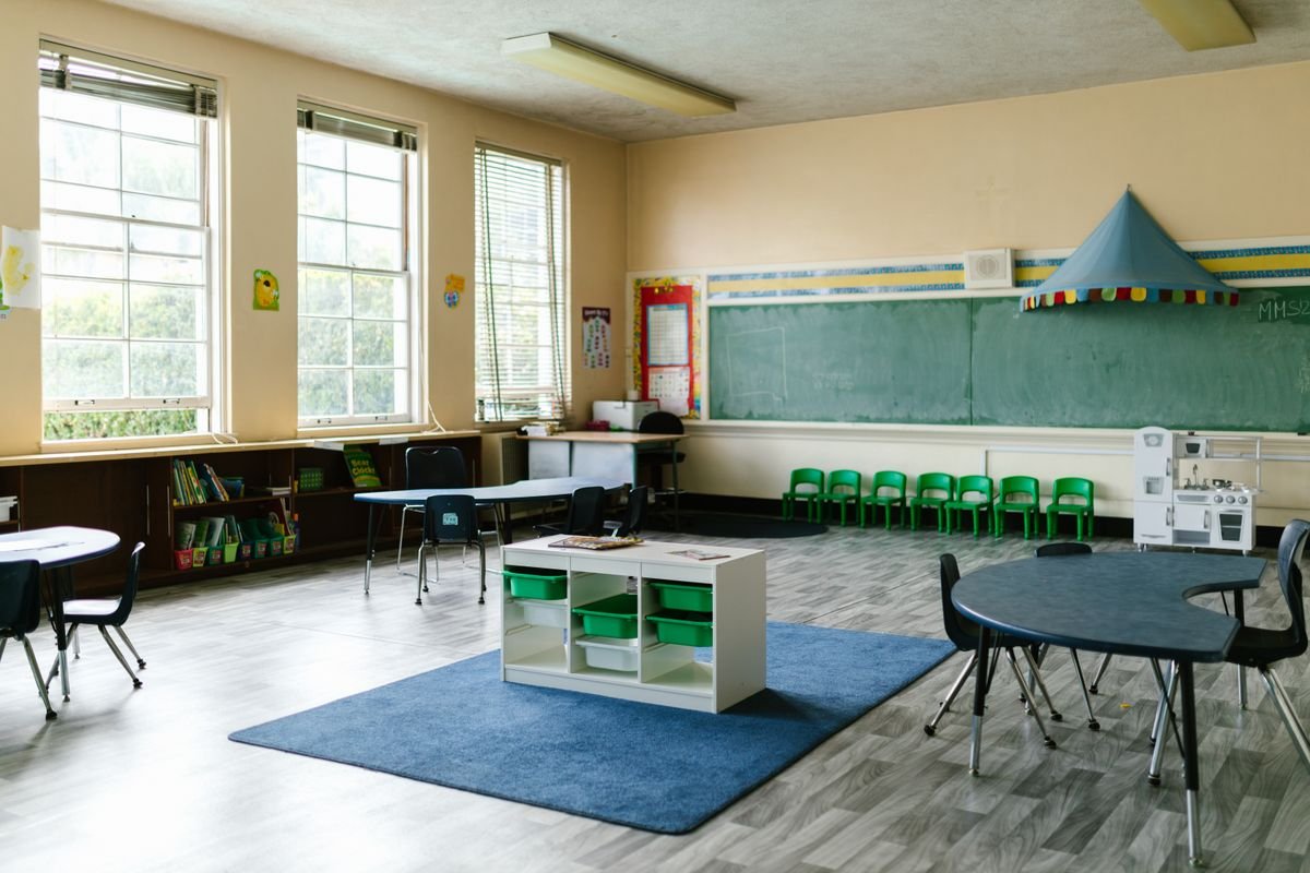 Science laboratory fitout Dubai school