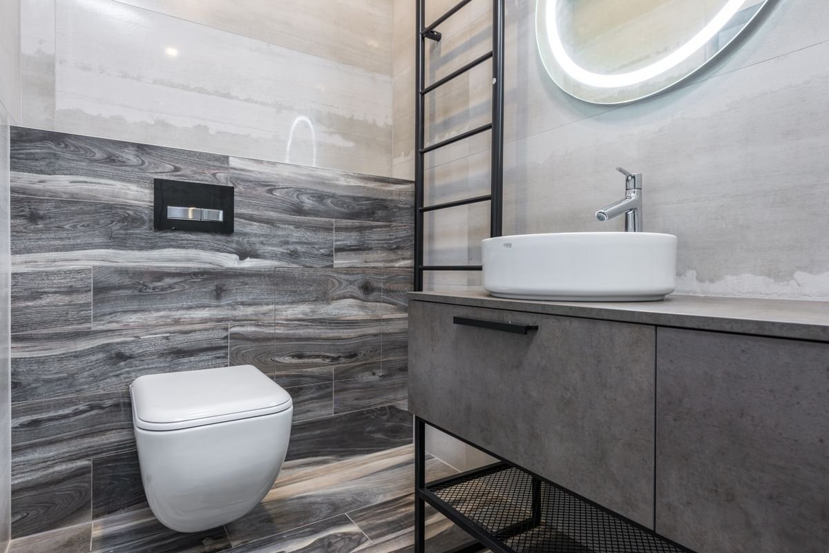 School washroom fitout Dubai modern