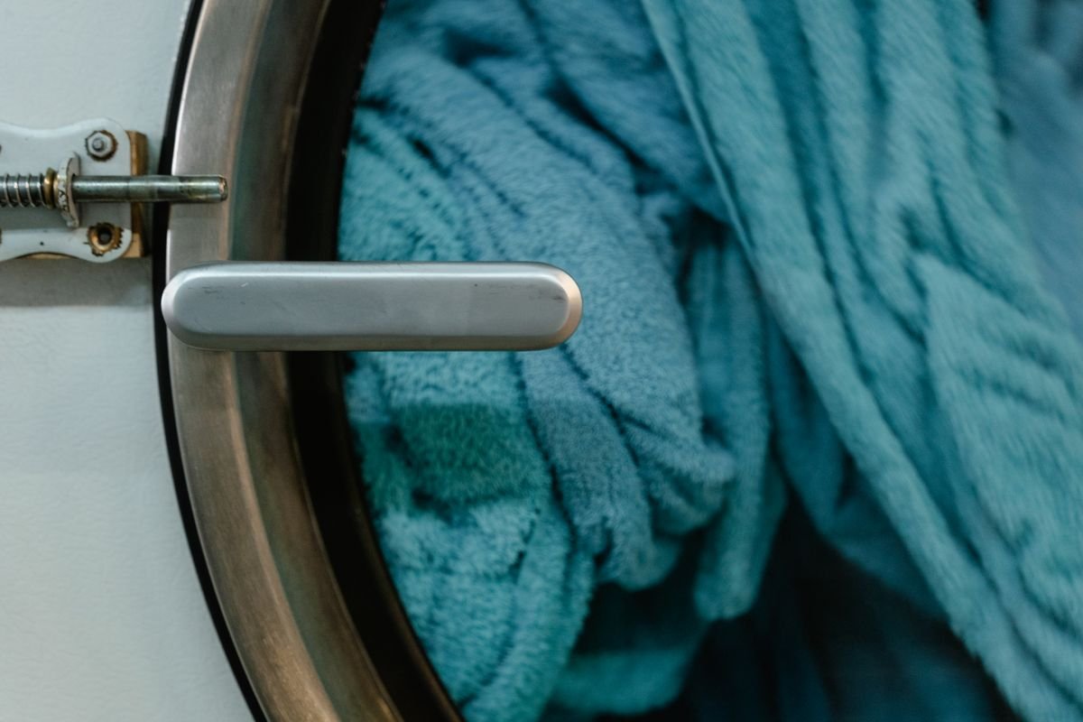 Washing machine mechanic Dubai not draining repair